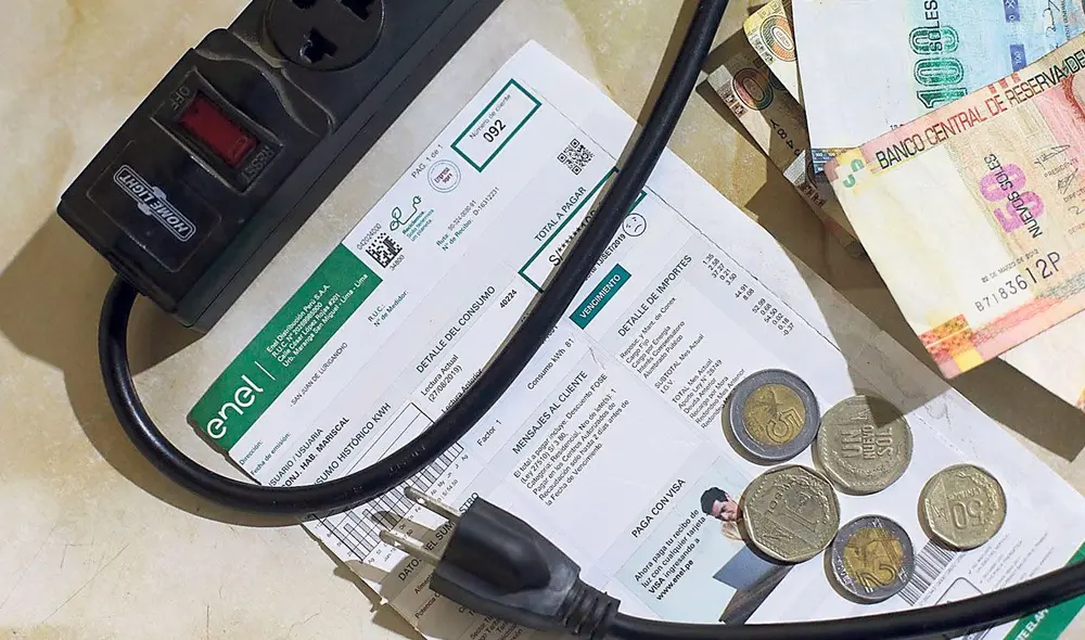 Para los hogares peruanos, en promedio, la reducción de la tarifa eléctrica será de 0,64%. Foto: difusión LR