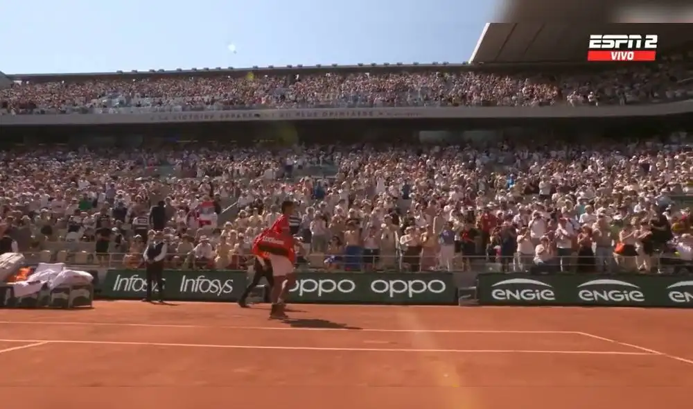 Juan Pablo Varillas perdió 3-0 ante Novak Djokovic en los octavos de final del Grand Slam. Foto: captura ESPN / Video: ESPN