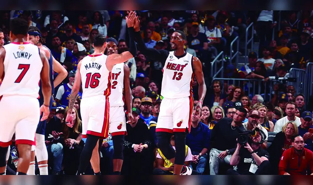 Miami Heat derrotó a los Nuggets y buscará la remontada en las finales de NBA. Foto: AFP