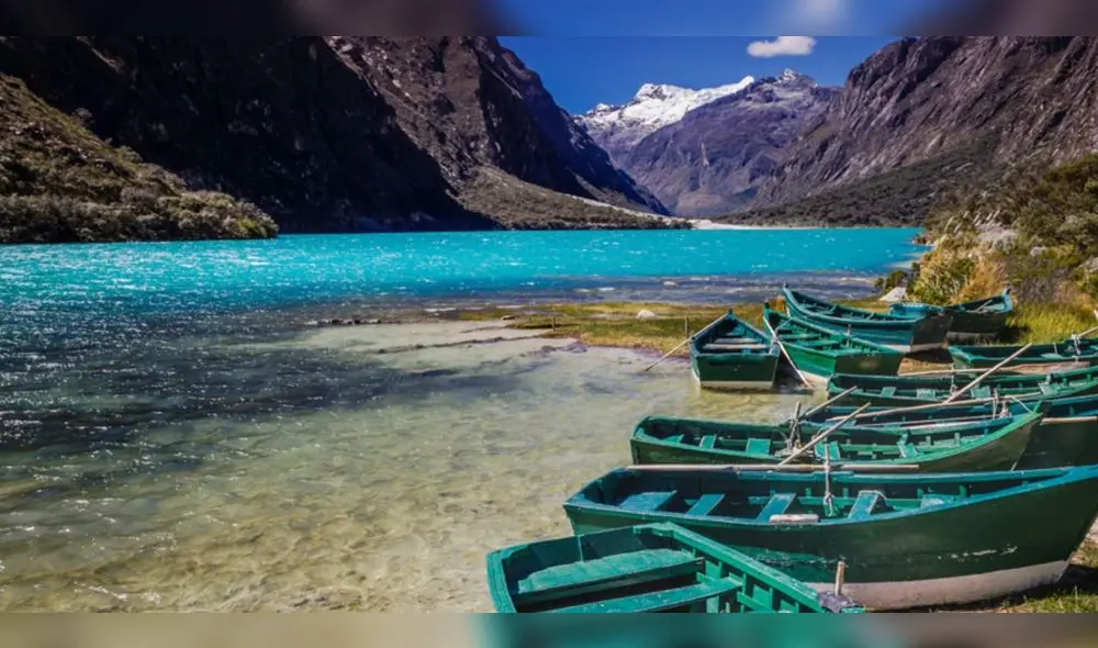 La laguna de LLanganuco es un espectáculo visual impresionante debido a sus aguas que asemejan espejos. Foto: Sky Viaje y turismo/Instagram