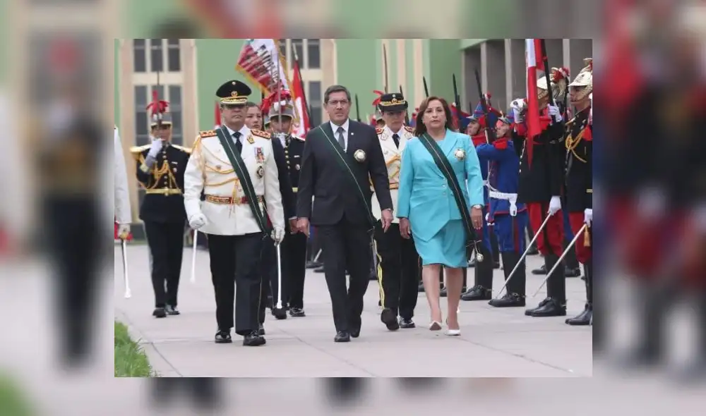Gomez de la Torre estuvo con Dina Boluarte en ceremonia por el Día de la Respuesta
