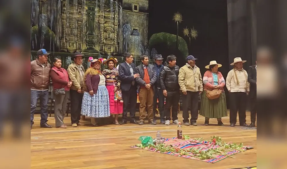 TESTIMONIOS. Comuneras que participaron en eventos, contaron cómo viven consumiendo agua contaminada. TESTIMONIOS. Comuneras que participaron en eventos, contaron cómo viven consumiendo agua contaminada.
