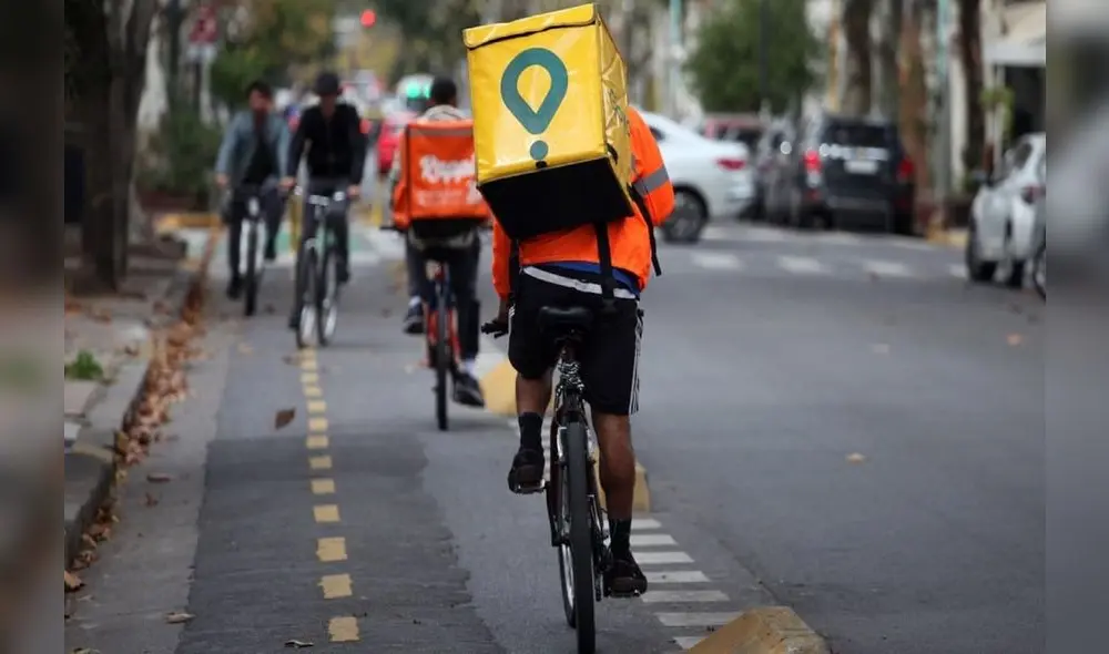 Propuesta busca que trabajadores de delivery tengan  acceso a los derechos mínimos laborales. Foto: Andina