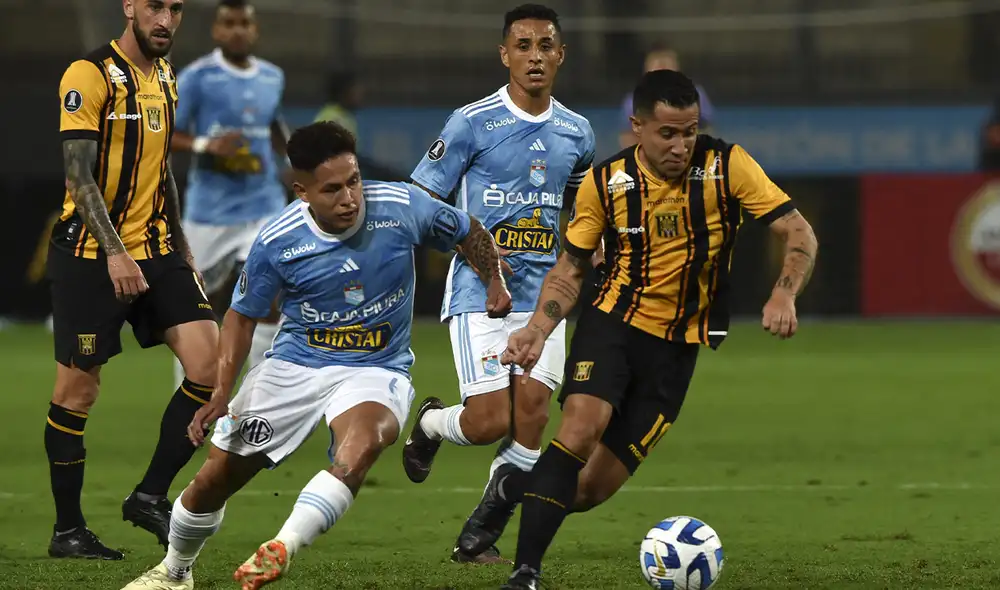 Sporting Cristal vs. The Strongest: ambos juegan por la Copa Libertadores 2023. Foto: AFP Sporting Cristal vs. The Strongest: ambos juegan por la Copa Libertadores 2023. Foto: AFP