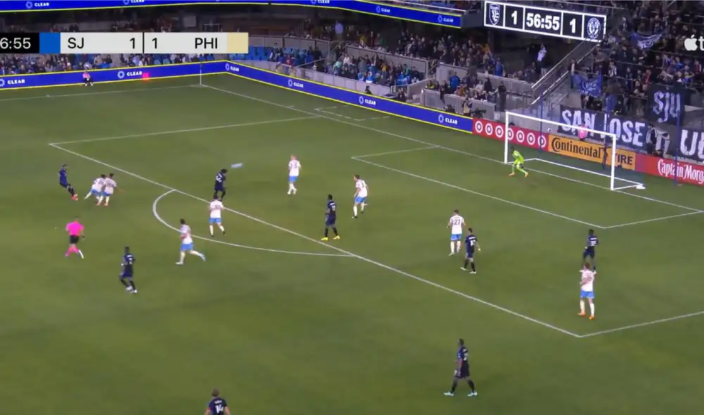 Miguel Trauco le dio la victoria a su equipo en la última fecha del torneo americano. Foto: MLS