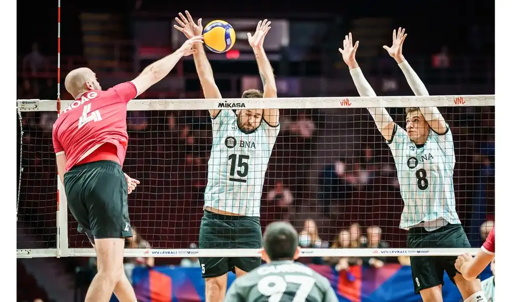Argentina vence a Países Bajos y termina tercero en la tabla de la VNL. Foto: Olé Argentina vence a Países Bajos y termina tercero en la tabla de la VNL. Foto: Olé