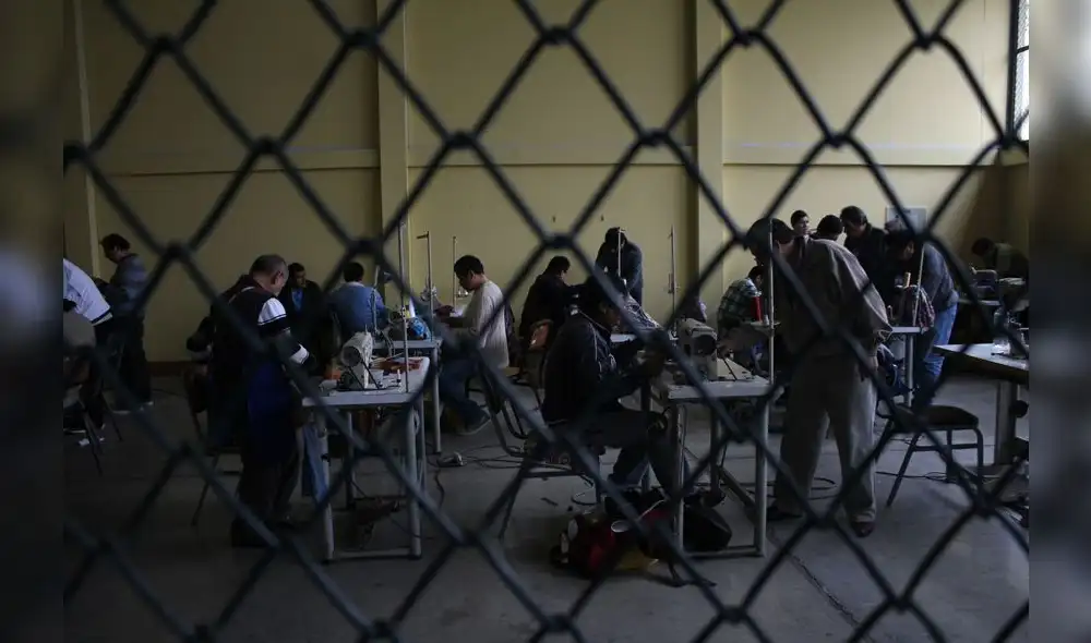 El INPE proyecta que los 90.000 privados de libertad del país se dediquen a trabajar o estudiar. Foto: La República