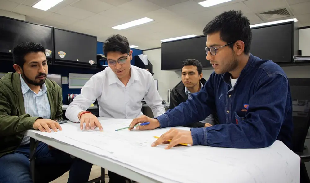 Estas son las carreras de mayor demanda y mejor pagadas en todo el Perú, de acuerdo con muchos estudios. Foto: Andina