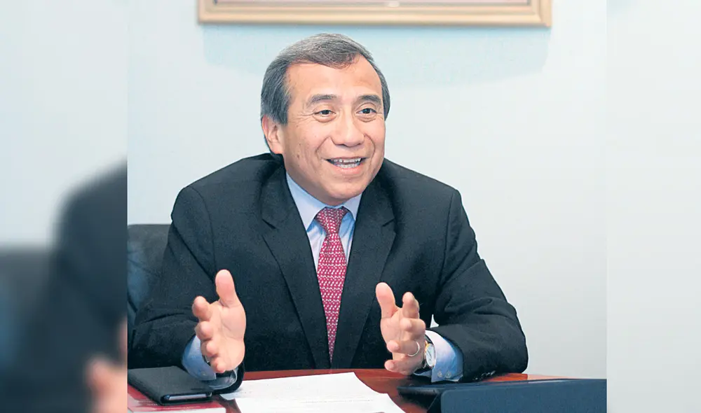 Constitucionalista. Abad sostiene que el Congreso se viene excediendo en sus funciones. Foto: difusión