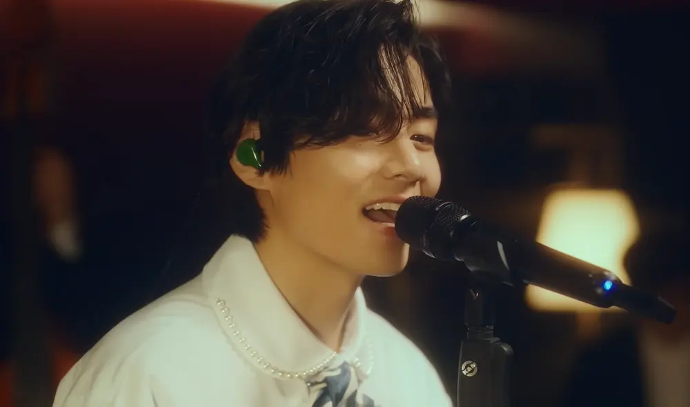 El jazz es uno de los estilos musicales favoritos de Taehyung. Idol publicó un miniconcierto de jazz en vivo por el décimo aniversario de BTS. Foto: captura YouTube El jazz es uno de los estilos musicales favoritos de Taehyung. Idol publicó un miniconcierto de jazz en vivo por el décimo aniversario de BTS. Foto: captura YouTube