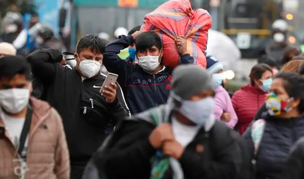 Buscan que las personas del sector no formal puedan acceder a una pensión mínima al momento de jubilarse. Foto: EFE