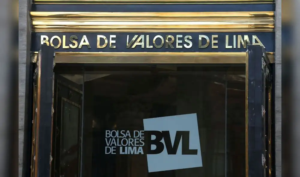 El Índice S&P/BVL Perú General, el más representativo de la bolsa limeña, cayó 0,07% hasta los 22,567.66 puntos. Foto: Andina