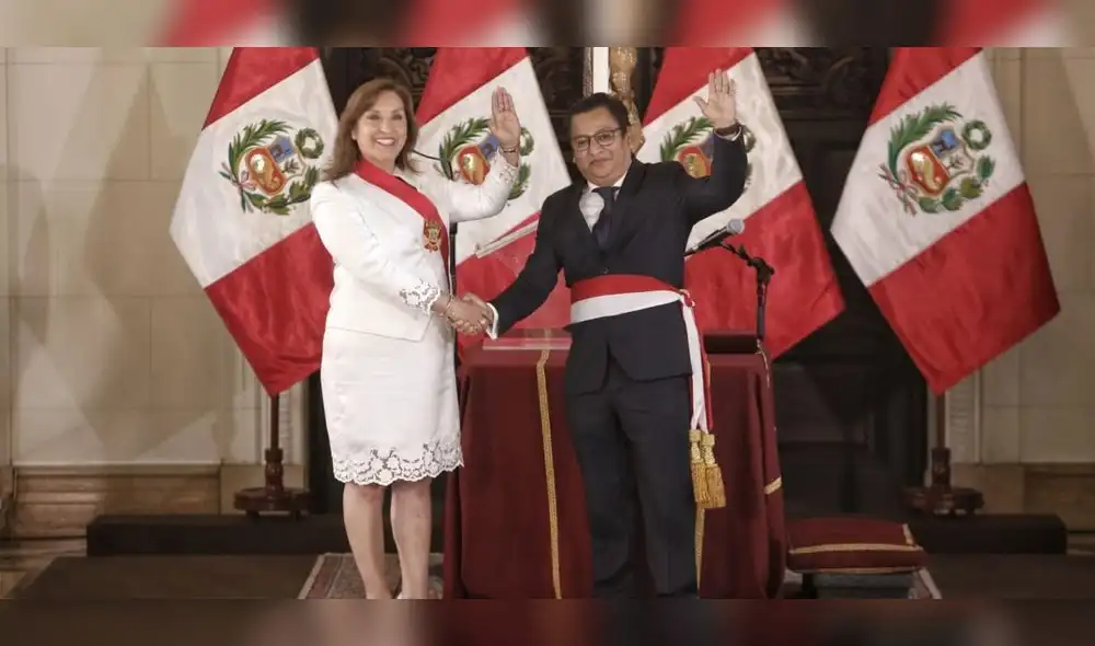 Dina Boluarte juramentó a Vásquez Sánchez este lunes 19 de junio en Palacio de Gobierno. Foto: Antonio Melgarejo/ La República Dina Boluarte juramentó a Vásquez Sánchez este lunes 19 de junio en Palacio de Gobierno. Foto: Antonio Melgarejo/ La República