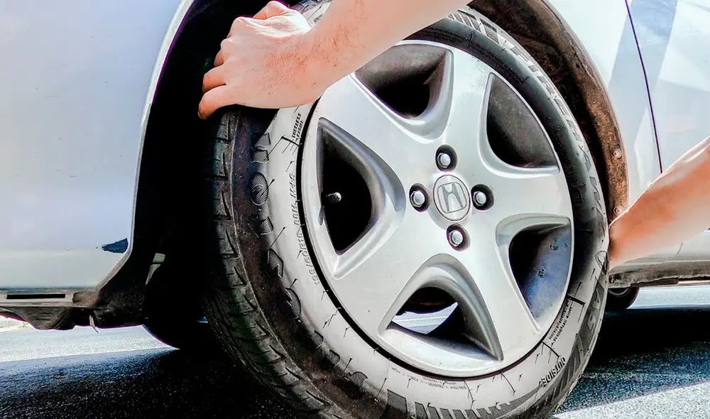El cuidado de neumáticos es esencial para el funcionamiento de un carro. Foto: Masdestasault