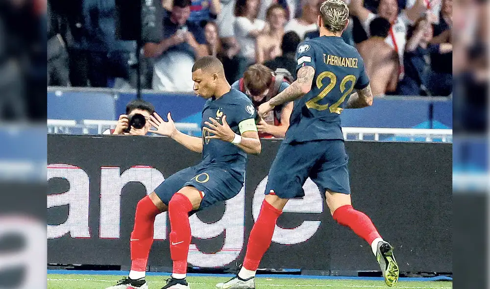 Celebra. Mbappé se hizo presente en el marcador al anotar de penal el único tanto del partido. Gracias a ello Francia celebró y es líder en la Eurocopa. Foto: difusión Celebra. Mbappé se hizo presente en el marcador al anotar de penal el único tanto del partido. Gracias a ello Francia celebró y es líder en la Eurocopa. Foto: difusión