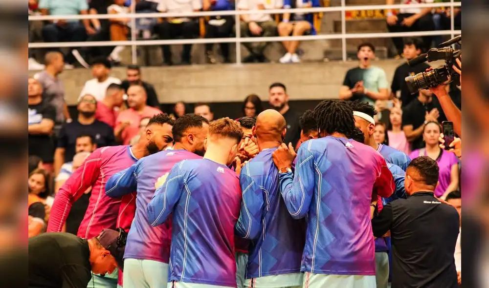 Trotamundos derrotó a Guaros y busca la remontada en la serie. Foto: TrotamundosBBC