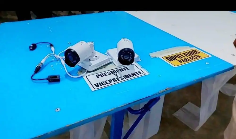 Los fiscales municipales de los Partidos Políticos hicieron la denuncia. Foto: Canal Antigua