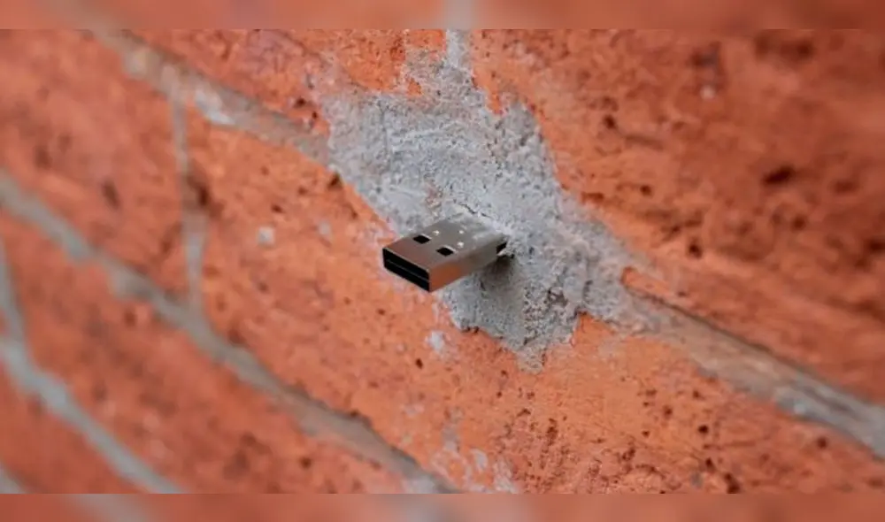 Así lucen las memorias USB incrustadas. Foto: deaddrops.com Así lucen las memorias USB incrustadas. Foto: deaddrops.com