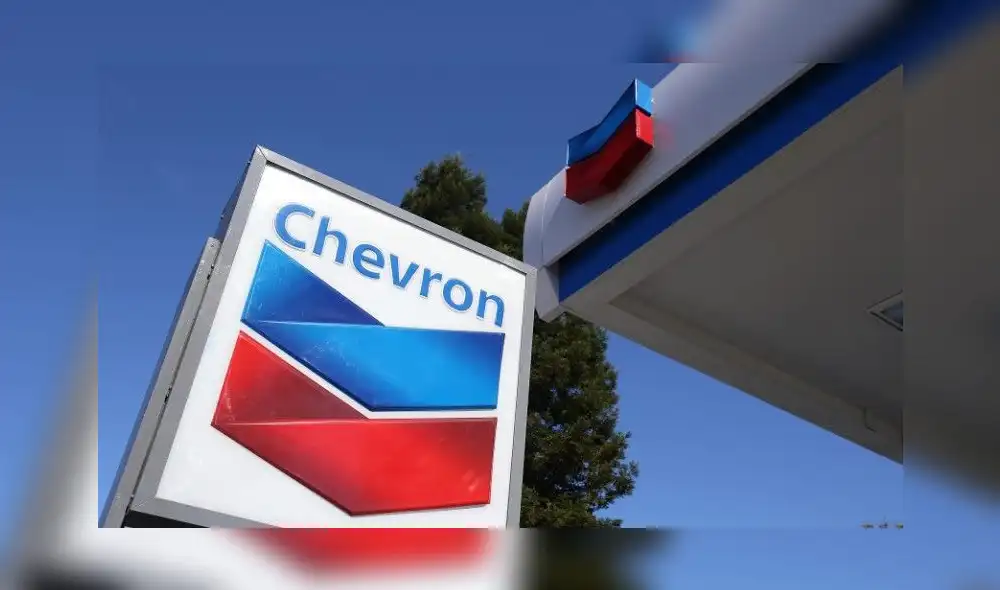 Líderes de los combustibles fósiles dicen que la transición hacia un "futuro verde" requerirá más gas natural. Foto: EFE