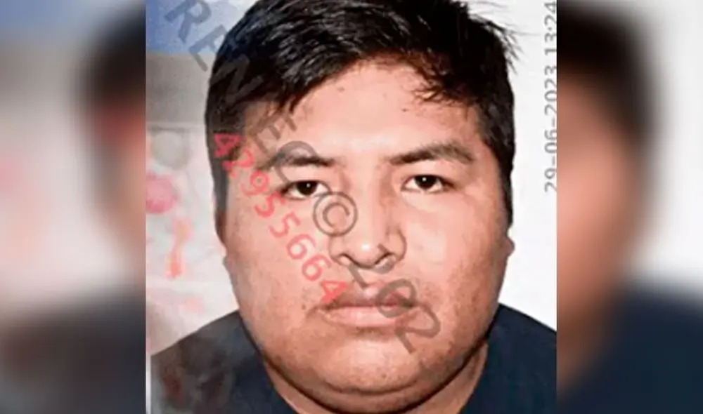 Huellas. Confesión escrita por el asesino Narciso Choque en una pared de su casa. La víctima había pedido ayuda y no la recibió. Foto: composiciónLR/Reniec Huellas. Confesión escrita por el asesino Narciso Choque en una pared de su casa. La víctima había pedido ayuda y no la recibió. Foto: composiciónLR/Reniec