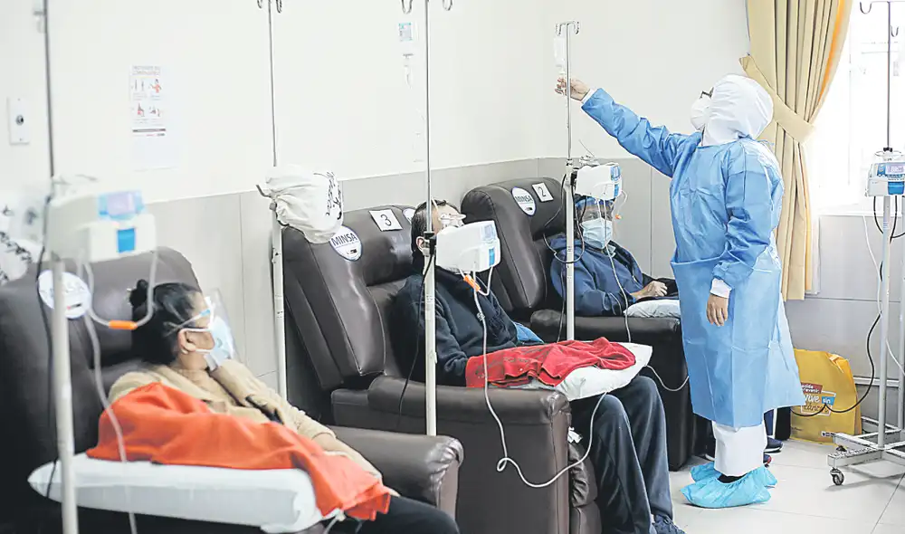 Efectos. Ante la interrupción del tratamiento, los pacientes con cáncer pueden verse perjudicados en su salud. Foto: Antonio Melgarejo/La República