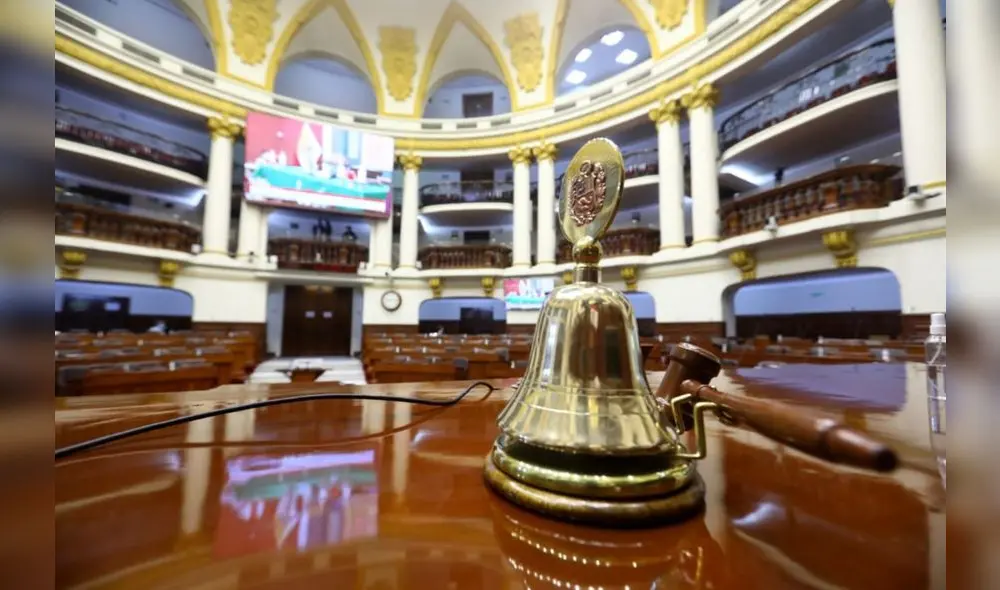 A diferencia de otras votaciones en el Pleno, en esta ocasión no se usará el tablero electrónico, sino que se utilizará un conteo voto por voto con las cédulas. Foto: Andina
