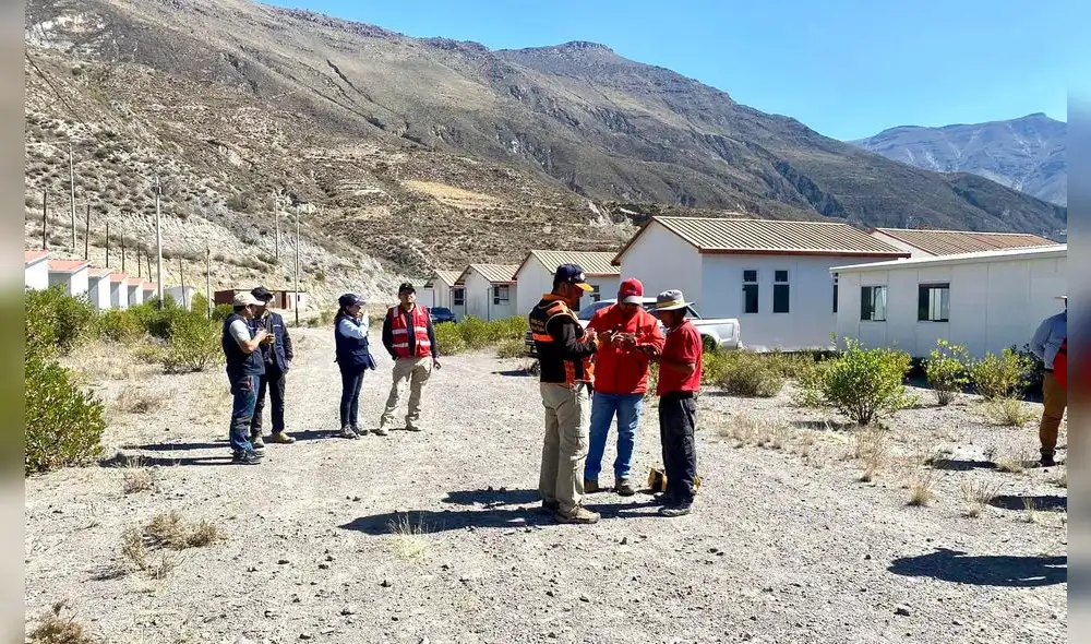 Verificación. Personal del Gore Moquegua supervisó estado en que se encuentra albergue de Siriguaya. En la actualidad este no cuenta con servicios básicos como agua y desagüe. Foto: La República Verificación. Personal del Gore Moquegua supervisó estado en que se encuentra albergue de Siriguaya. En la actualidad este no cuenta con servicios básicos como agua y desagüe. Foto: La República