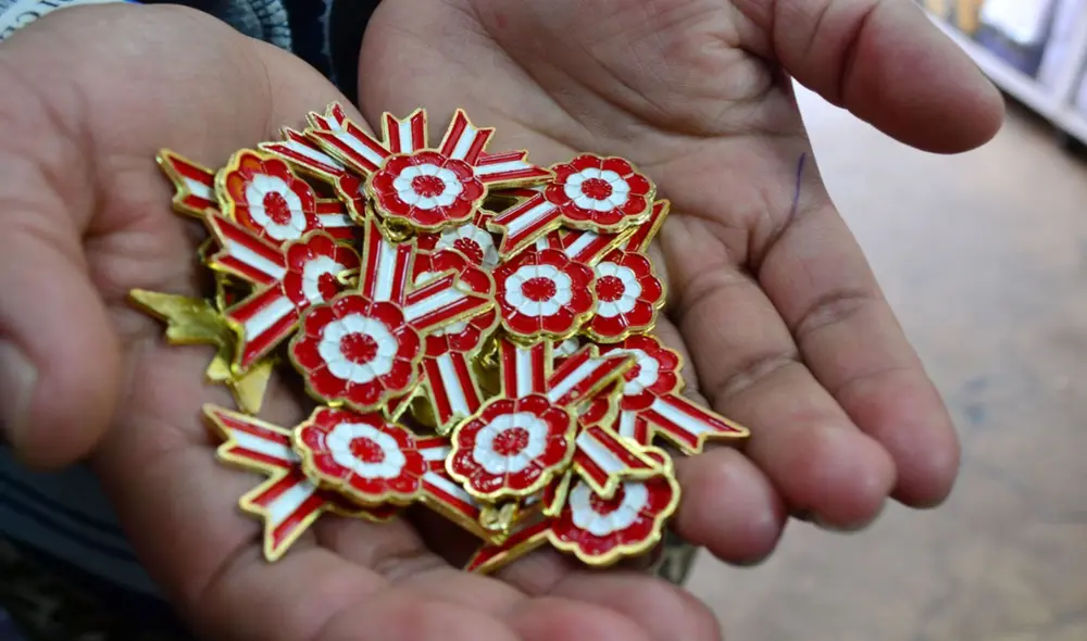 La escarapela posee los colores de la bandera del Perú. Foto: Andina