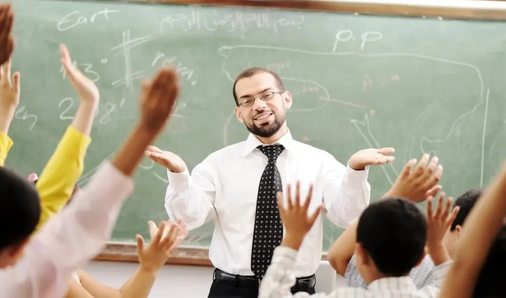 El origen del Día del Maestro data de los primeros años del Perú como república. Foto: DePerú