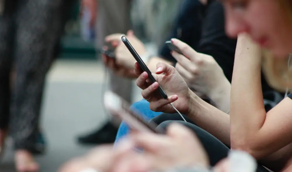 Así podrás hacer una denuncia por difamación en redes sociales. Foto: Hiperderecho Así podrás hacer una denuncia por difamación en redes sociales. Foto: Hiperderecho