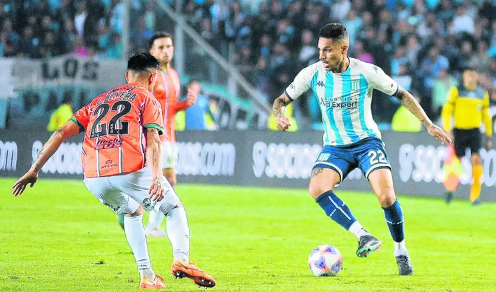 Drástico. El atacante peruano tomó la decisión de dejar el cuadro argentino y ya evalúa un nuevo destino en busca de sumar más minutos en el campo pensando en la selección peruana. Foto: Difusión