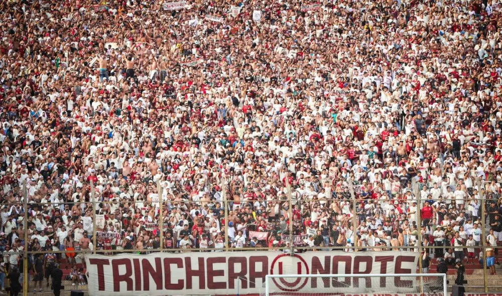 La 'U' tendrá a toda la Trinchera Norte presente para el choque ante el 'Timao' en Lima. Foto: Universitario La 'U' tendrá a toda la Trinchera Norte presente para el choque ante el 'Timao' en Lima. Foto: Universitario