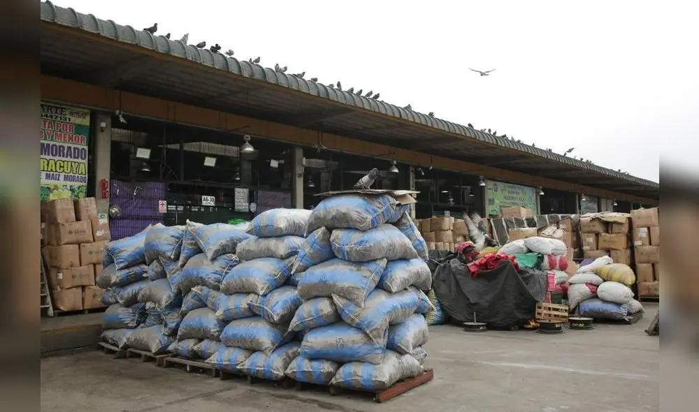 Comerciantes del GMML acatan paro de 48 horas hasta el domingo 16 de julio. Foto: John Reyes/La República