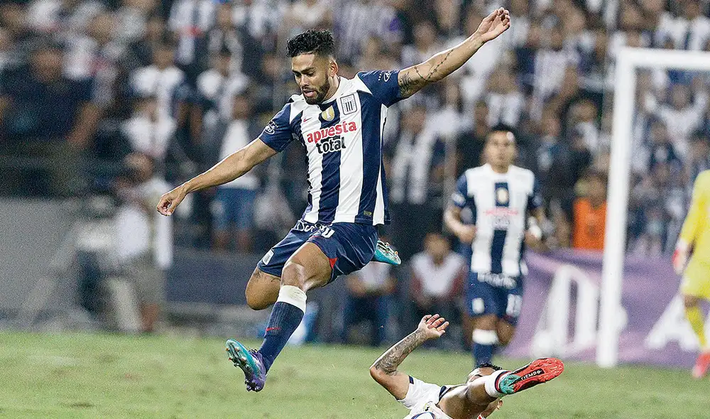 Concentrado. Andrade ha sido pieza importante en el esquema de ‘Chicho’ Salas hasta que una lesión lo dejó fuera. Foto: Luis Jiménez