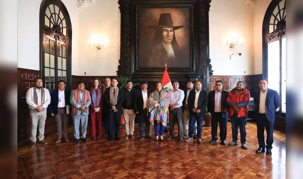 Autoridades de Puno y Cusco se reúnen con Dina Boluarte. Foto: PCM