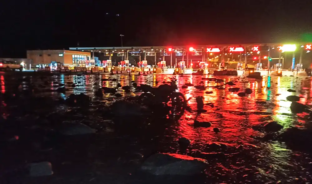 La avalancha ocurrió en la madrugada de este martes 18 de julio, en Quetame. Foto: Noticias RCN - Video: Red+