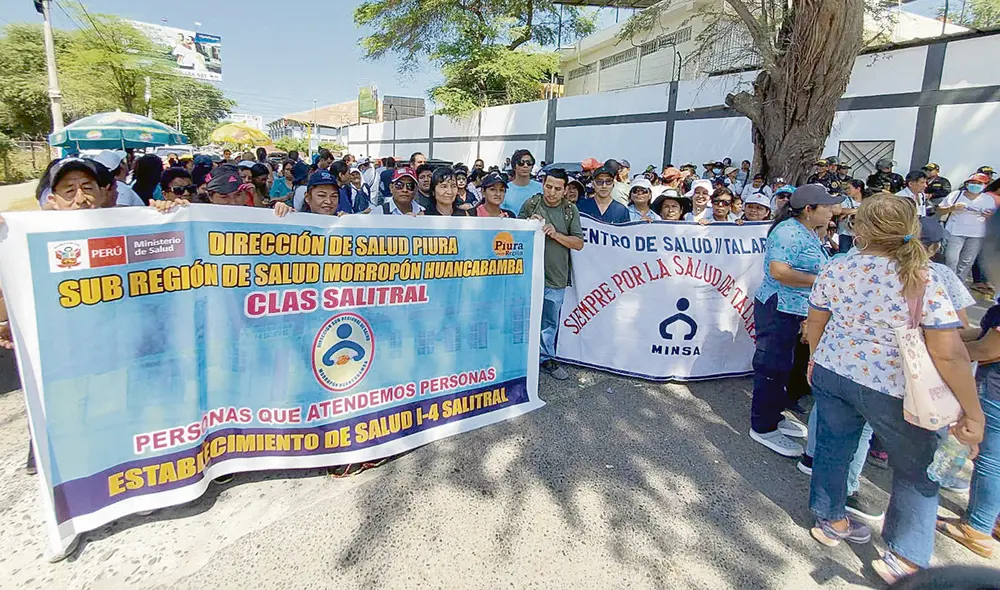 Alzan su voz. Gremios quieren ser escuchados y se suman a la marcha porque están cansados de que Gobierno no resuelva sus petitorios de lucha social. Foto: Maribel Mendo/La República