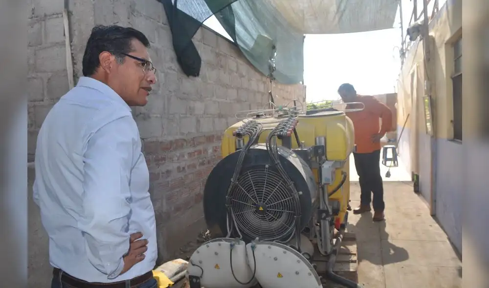 Sin uso. Pulverizadora para fruta esta botada en Majes. Consejo investigará caso. Foto: La República