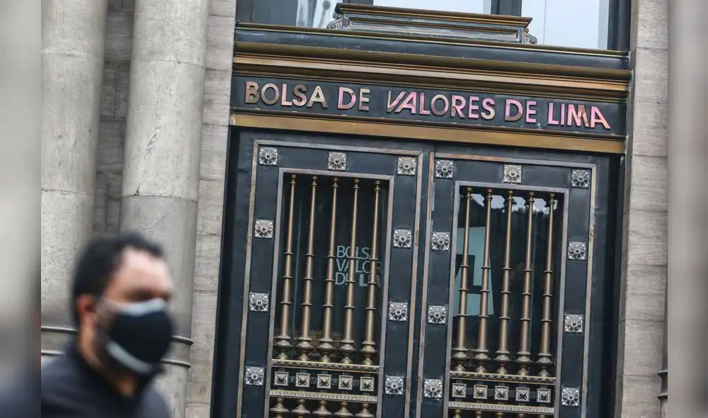 Bolsa de Valores de Lima terminó sesión con 8 indicadores a la baja, 6 al alza y 2 sin variaciones. Foto: Andina