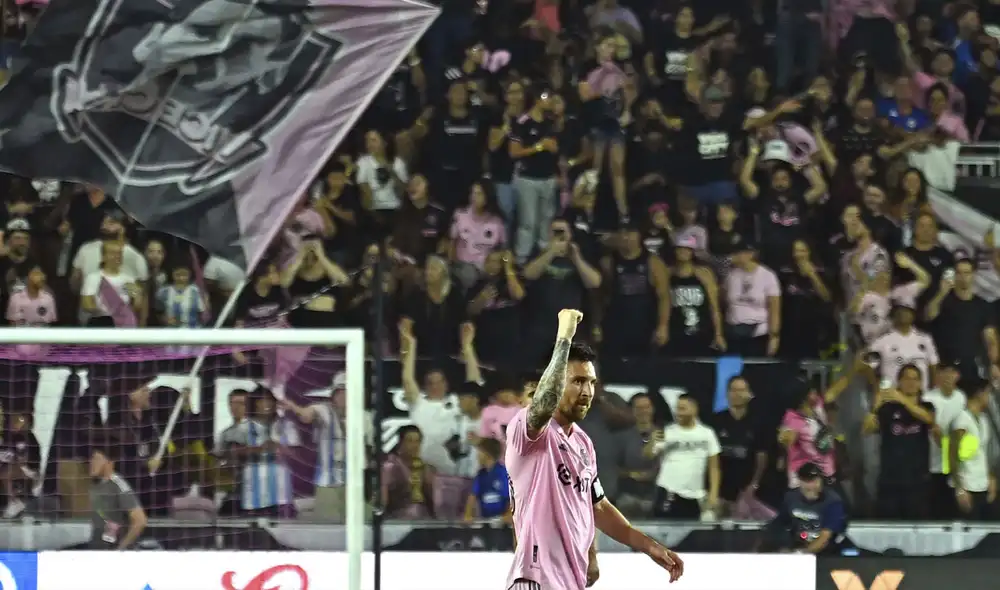 Lionel Messi jugó su primer partido con el Inter Miami y marcó un espectacular gol. Foto: AFP Lionel Messi jugó su primer partido con el Inter Miami y marcó un espectacular gol. Foto: AFP