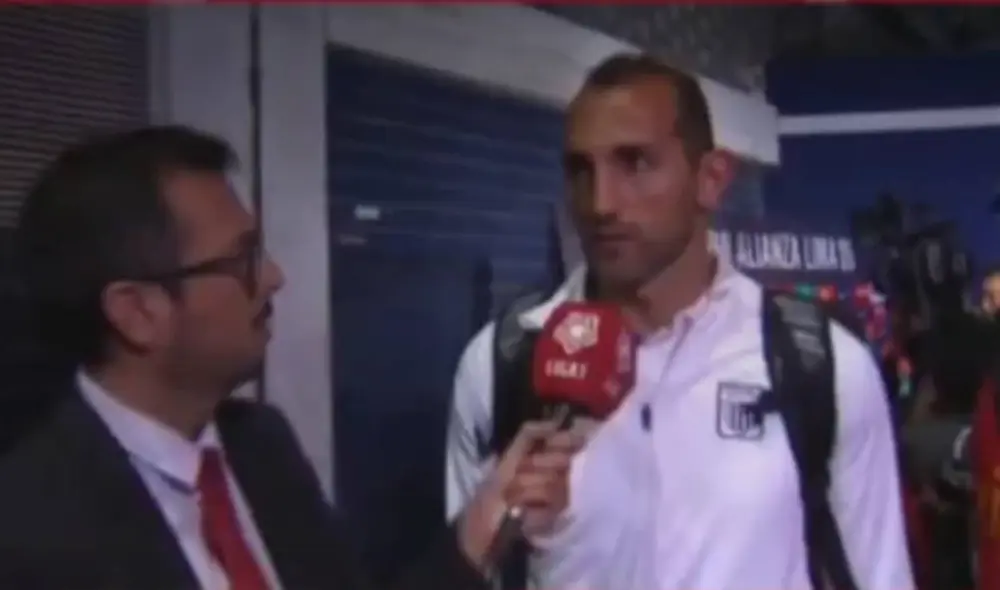 Hernán Barcos no tuvo minutos en el clásico. Foto: captura Liga 1 Max