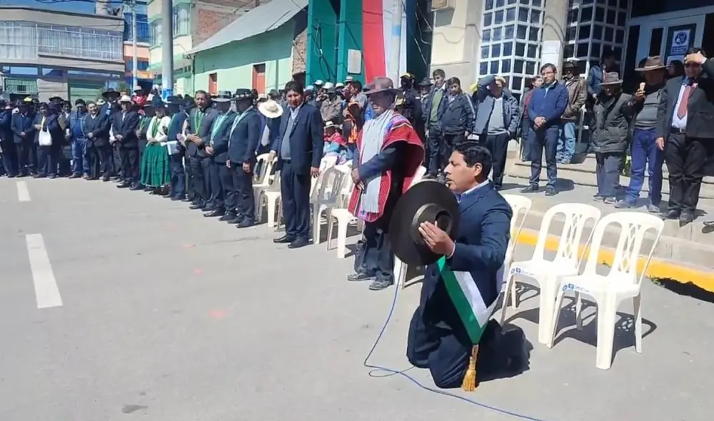 Humillado. Alcalde de Ácora pidió disculpas por haberse reunido con Dina Boluarte. Foto: Liubomir Fernández/LR