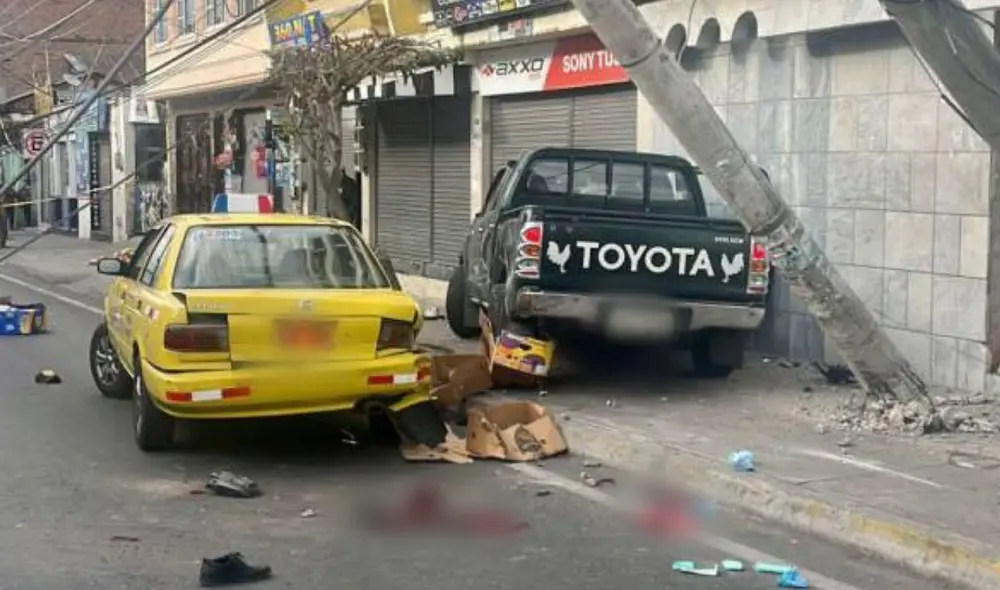 La Fiscalía de Riobamba, Ecuador, detuvo al chofer que ocasionó el accidente y dio positivo para la prueba de alcoholemia. Foto y video: Ecuavisa/difusión La Fiscalía de Riobamba, Ecuador, detuvo al chofer que ocasionó el accidente y dio positivo para la prueba de alcoholemia. Foto y video: Ecuavisa/difusión
