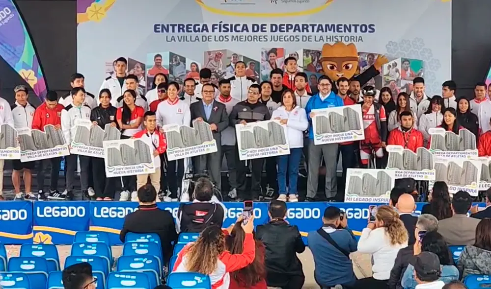 La presidenta Dina Boluarte fue la encargada de entregar estas viviendas. Foto: La República/Jessica Merino La presidenta Dina Boluarte fue la encargada de entregar estas viviendas. Foto: La República/Jessica Merino