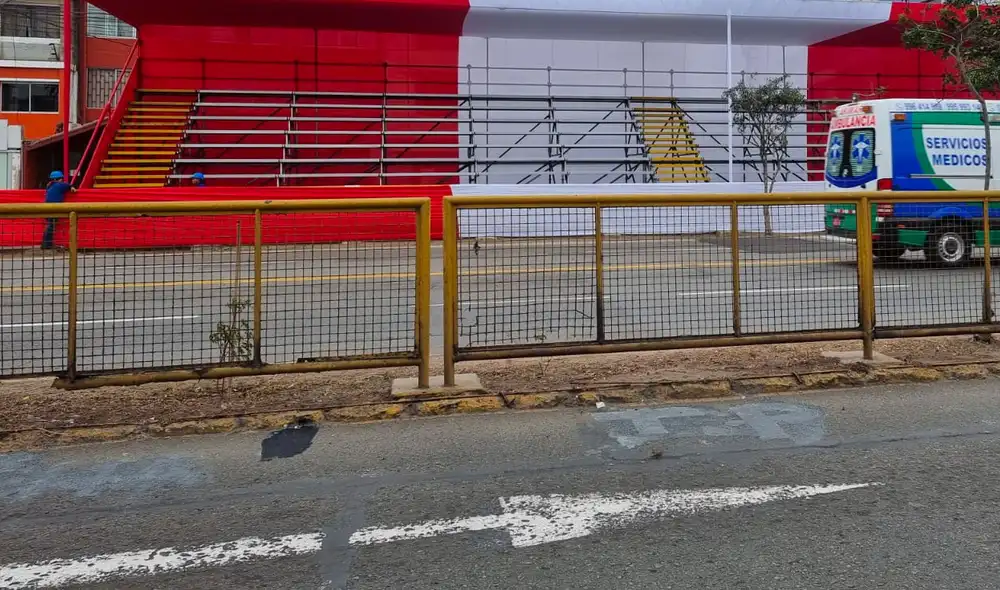 Los espacios iban a ser utilizados por ciudadanos que no alcanzaron un lugar en la tribuna. Foto: Rosario Rojas/La República - Video: Rosario Rojas/La República Los espacios iban a ser utilizados por ciudadanos que no alcanzaron un lugar en la tribuna. Foto: Rosario Rojas/La República - Video: Rosario Rojas/La República