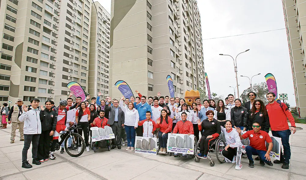 Alegría. Deportistas nacionales recibieron departamentos. Foto: Legado/Germán Falcón Alegría. Deportistas nacionales recibieron departamentos. Foto: Legado/Germán Falcón