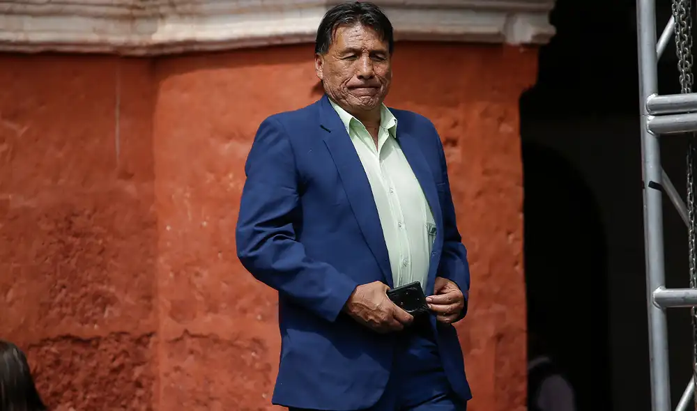 El concejal Rolando Bedregal dijo que apelará la decisión y no aceptará una acusación sin pruebas. Foto: Rodrigo Talavera/La República El concejal Rolando Bedregal dijo que apelará la decisión y no aceptará una acusación sin pruebas. Foto: Rodrigo Talavera/La República