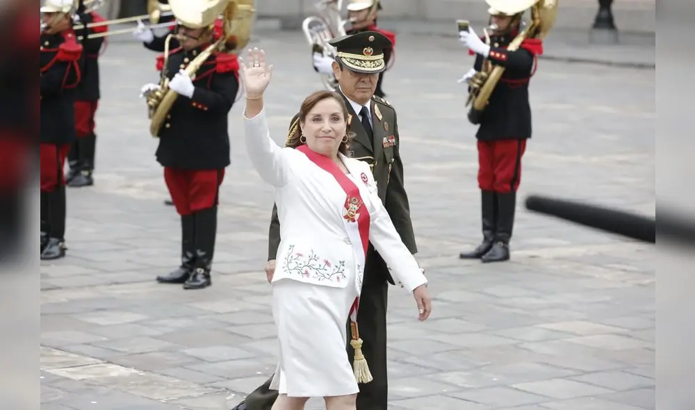 Mandataria pidió perdón a los deudos de los fallecidos en protestas. Foto: Carlos Félix/La República Mandataria pidió perdón a los deudos de los fallecidos en protestas. Foto: Carlos Félix/La República