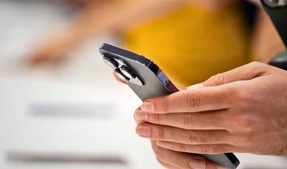 Bebé había sido vendido para que padres se compren un iPhone. Foto: AFP Bebé había sido vendido para que padres se compren un iPhone. Foto: AFP