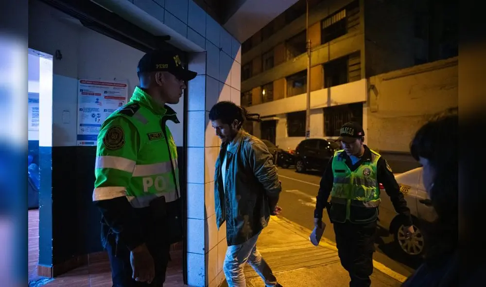 Kenty Aguirre fue detenido el viernes 28 de julio mientras registraba manifestaciones | Créditos: Twitter @jfowks